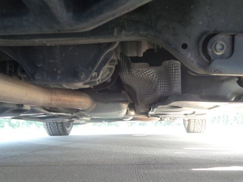 Used 2013 Mercedes-Benz C 250 Sport image 14