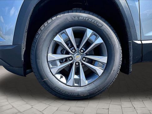 New 2026 Chevrolet Equinox LT AWD/4WD image 15