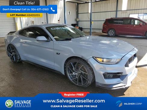 Used 2015 Ford Mustang Coupe image 5