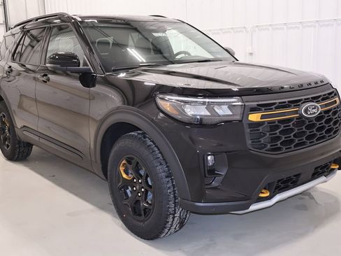 New 2026 Ford Explorer Tremor AWD/4WD image 3