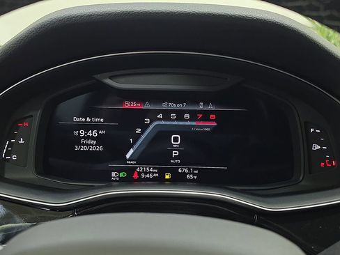 Used 2022 Audi Q8 Premium Plus w/ Premium Plus Package image 21