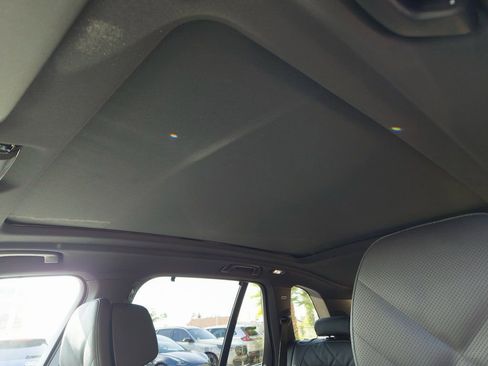 New 2026 BMW X5 M60i w/ Executive Package image 16