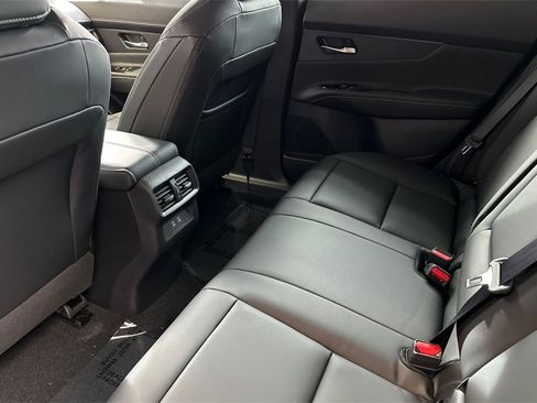 New 2025 Nissan Murano SV image 9