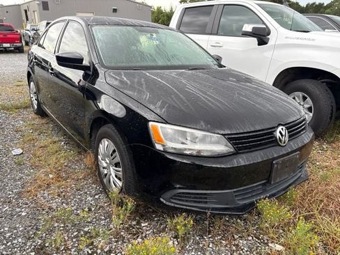 Used 2014 Volkswagen Jetta S FWD image 3