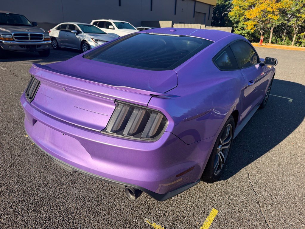 Used 2016 Ford Mustang GT Premium RWD image 7