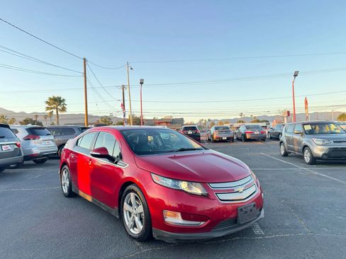 Used 2013 Chevrolet Volt Premium w/ Premium Trim Package image 11