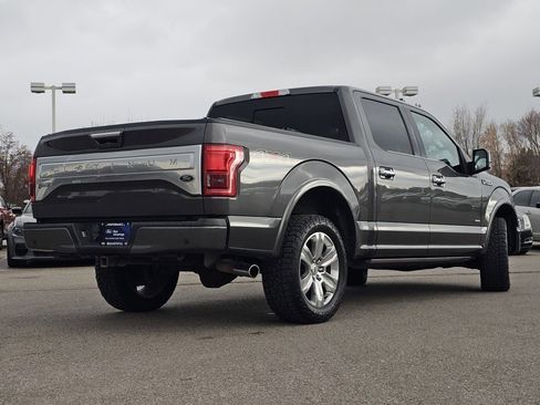 Used 2015 Ford F150 Platinum w/ Equipment Group 701A Luxury image 23