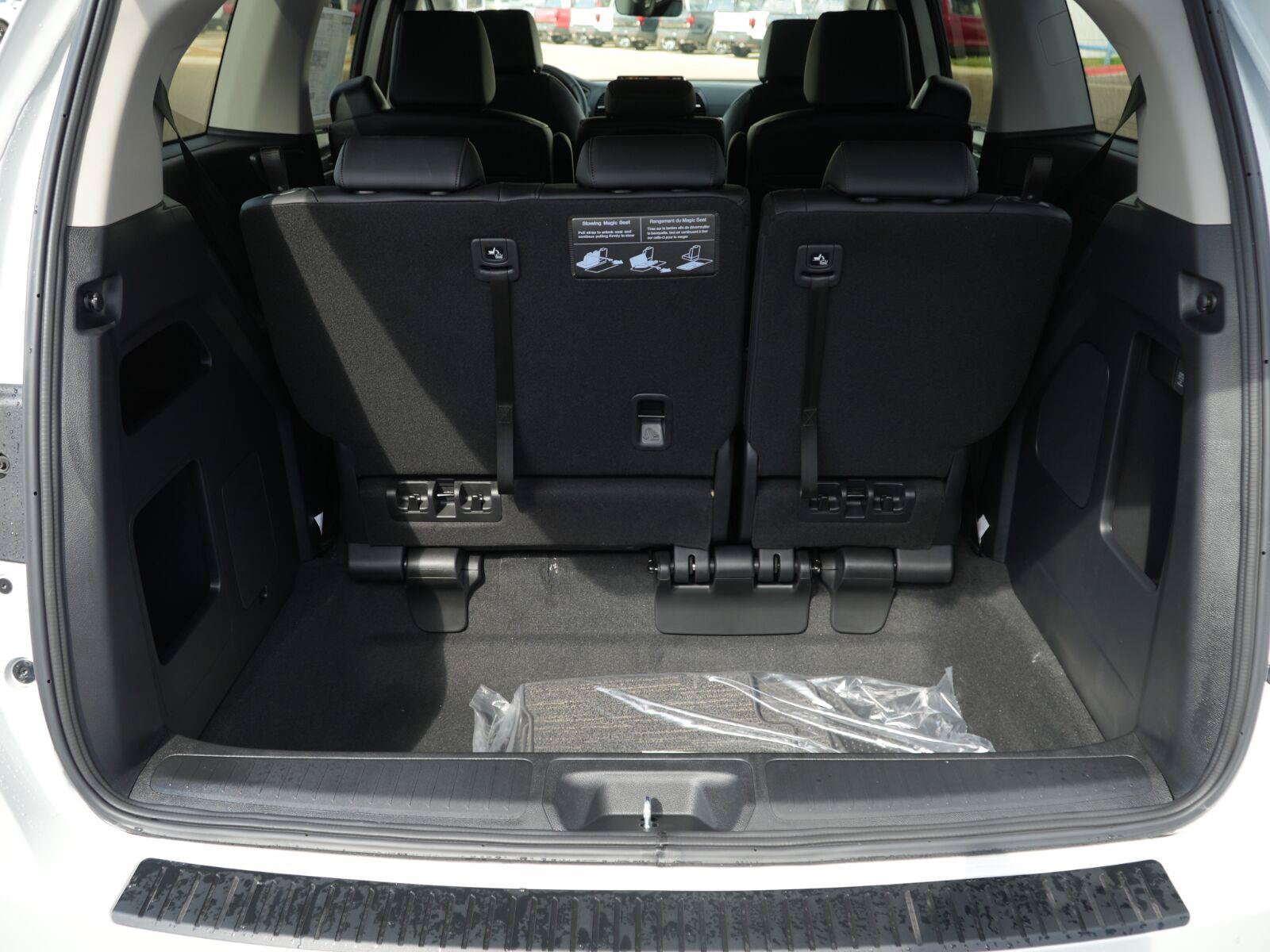 New 2027 Honda Odyssey EX-L image 9