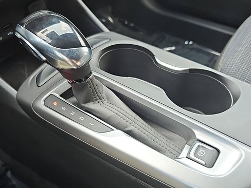 Used 2024 Buick Envista Preferred FWD image 19