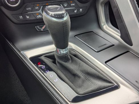 Used 2019 Chevrolet Corvette Stingray Coupe image 20