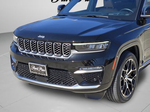 Used 2022 Jeep Grand Cherokee Summit image 10