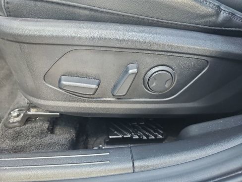 Certified 2024 Hyundai Tucson Limited AWD/4WD image 15