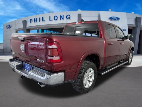 Used 2022 RAM 1500 Laramie AWD/4WD image 7