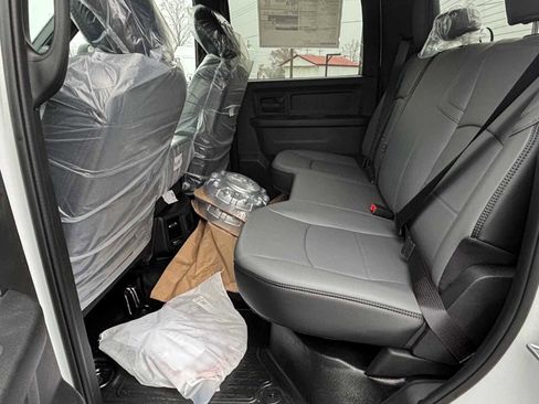 New 2026 RAM 5500 Tradesman w/ Chrome Appearance Group AWD/4WD image 12