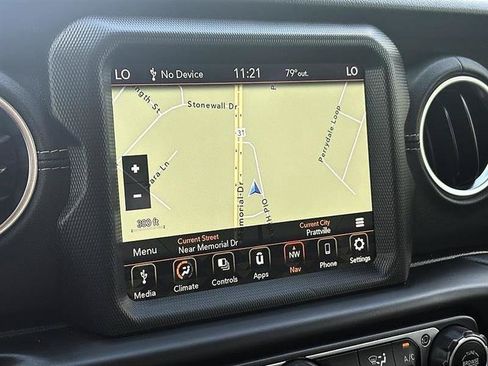 Used 2021 Jeep Wrangler Unlimited Sahara AWD/4WD image 24