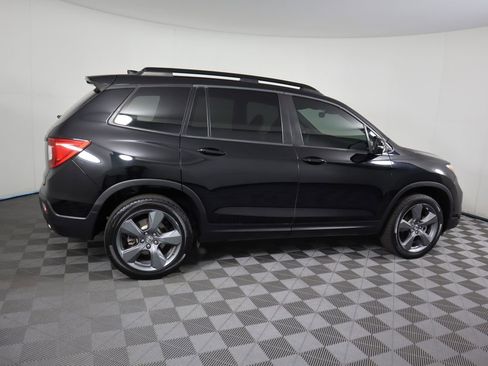 Used 2020 Honda Passport Touring image 4