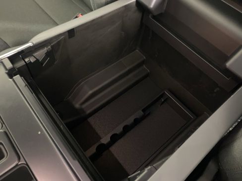 Used 2025 Ford F150 XLT w/ Equipment Group 302A MID image 27