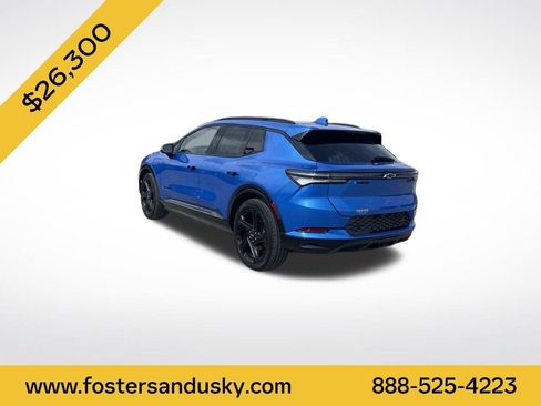 Used 2024 Chevrolet Equinox EV RS w/ LPO, Trailering Package FWD image 3