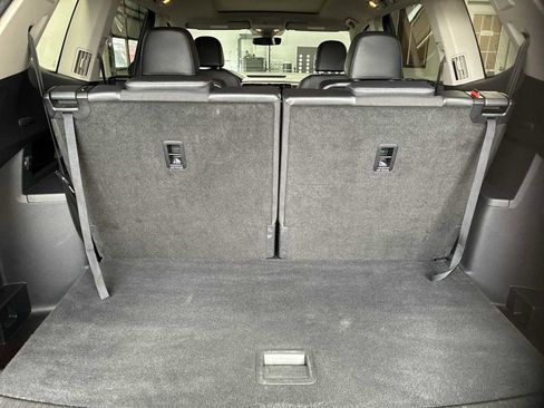 Used 2019 Volkswagen Atlas SEL Premium image 21