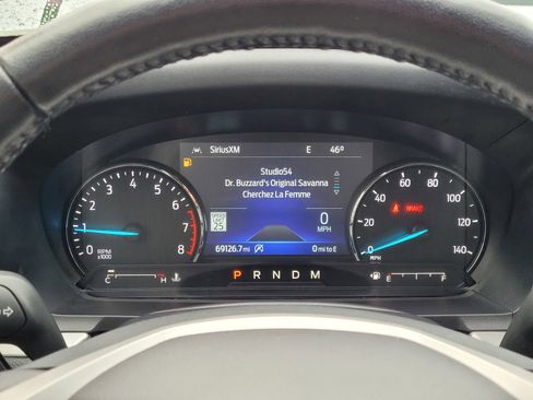 Used 2021 Ford Explorer XLT image 18