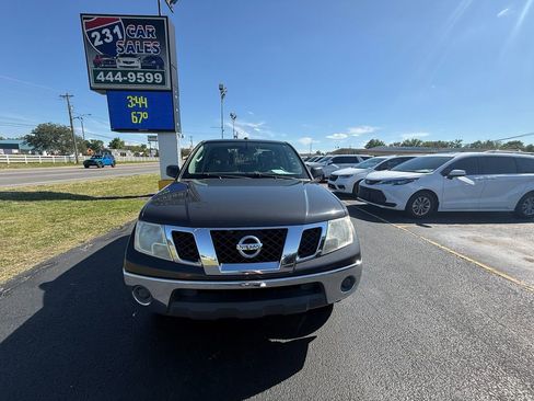 Used 2011 Nissan Frontier SV w/ SV Premium Utility Pkg RWD image 9