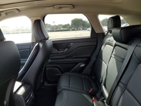 New 2026 Lincoln Corsair Reserve w/ Jet Appearance Package FWD image 11
