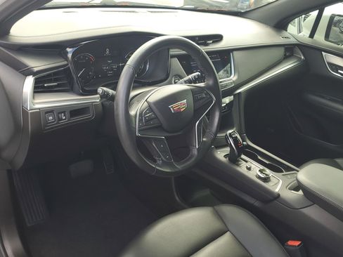 Used 2023 Cadillac XT5 Luxury image 21