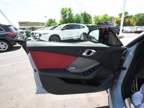 Used 2025 BMW M235i xDrive w/ Premium Package AWD/4WD image 9