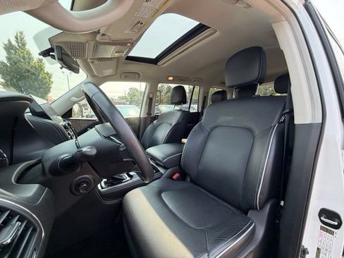 Certified 2024 INFINITI QX80 Premium Select w/ Cargo Package AWD/4WD image 19