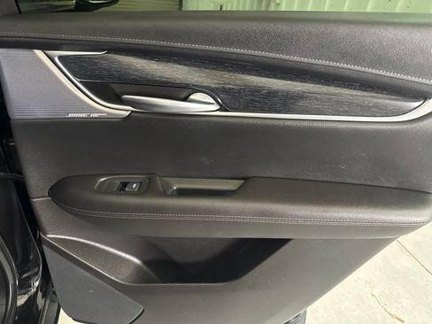 Used 2022 Cadillac XT5 Premium Luxury FWD image 17