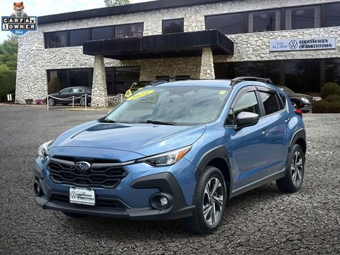 Used 2024 Subaru Crosstrek 2.0i Premium AWD/4WD image 2