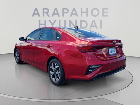 Used 2020 Kia Forte LXS FWD image 3