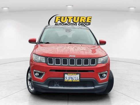 Used 2019 Jeep Compass Limited w/ Advanced Safety Group AWD/4WD image 2