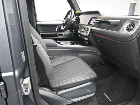 Certified 2025 Mercedes-Benz G 550 image 27