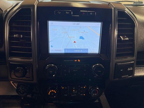 Used 2020 Ford F150 XLT w/ Equipment Group 302A Luxury AWD/4WD image 17