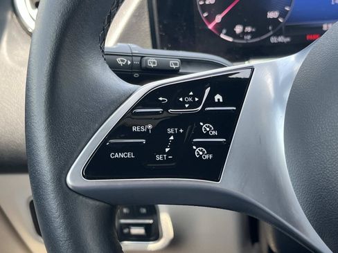 Certified 2025 Mercedes-Benz GLA 250 image 28