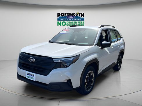 Used 2025 Subaru Forester AWD/4WD image 14