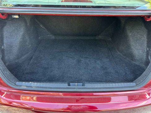 Used 2010 Honda Civic LX image 16