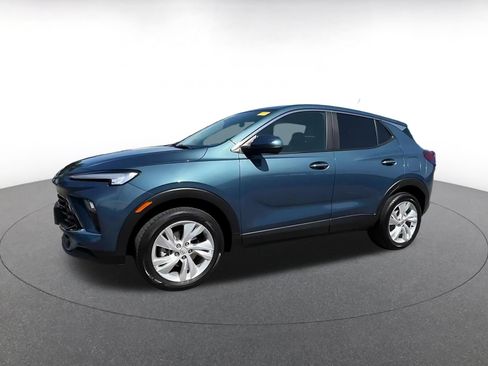 Used 2026 Buick Encore GX Preferred AWD/4WD image 8
