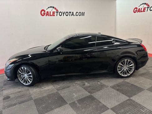 Used 2013 INFINITI G37 Journey w/ Premium Pkg image 8