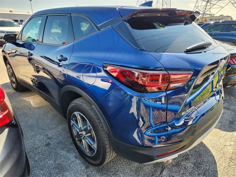 Used 2023 Chevrolet Blazer LT w/ Driver Confidence Package image 4