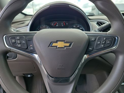 Used 2024 Chevrolet Malibu LT FWD image 18