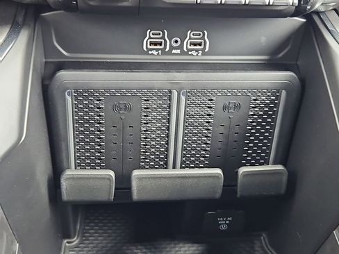 New 2026 RAM 2500 Laramie w/ Night Edition AWD/4WD image 26