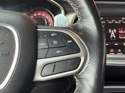 Used 2022 Dodge Challenger SRT Hellcat RWD image 18