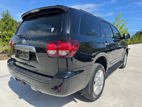 Used 2018 Toyota Sequoia Platinum image 4