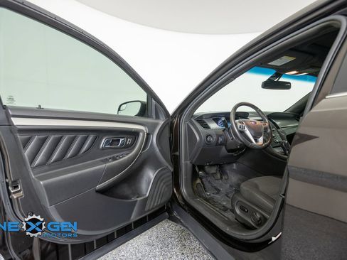 Used 2013 Ford Taurus SEL FWD image 9