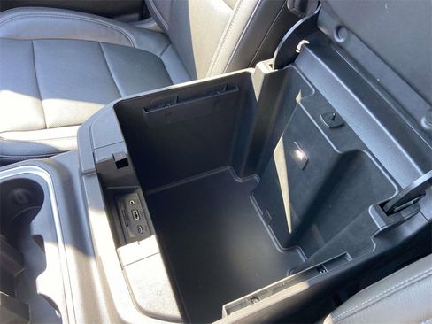 Used 2020 GMC Sierra 1500 SLT w/ SLT Premium Package image 26