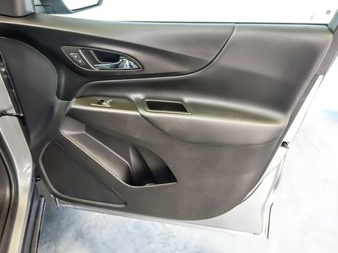 Certified 2024 Chevrolet Equinox LT image 30