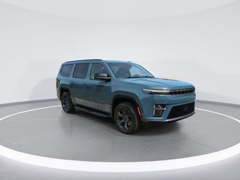 New 2026 Jeep Grand Wagoneer Limited AWD/4WD image 2