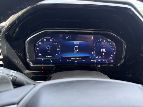 Used 2024 Chevrolet Silverado 1500 ZR2 AWD/4WD image 21
